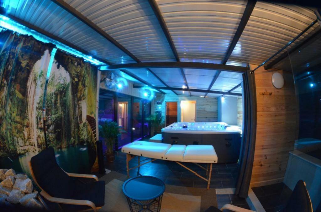 Ancie Hotel กรีโมด์ ภายนอก รูปภาพ